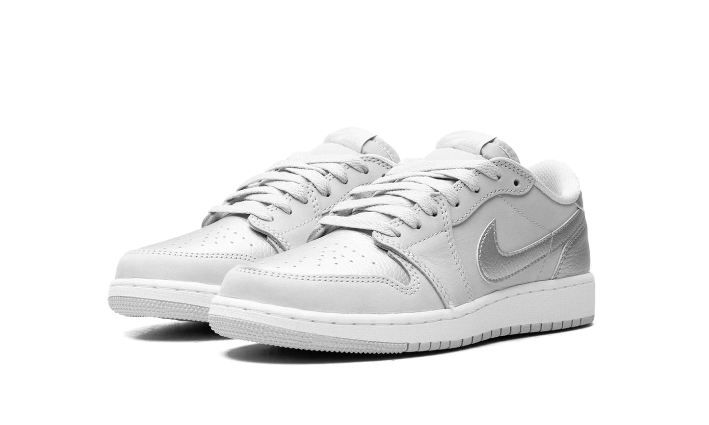 Tênis Air Jordan 1 Low Masculino "Metallic Silver" Prata - CZ0790-002