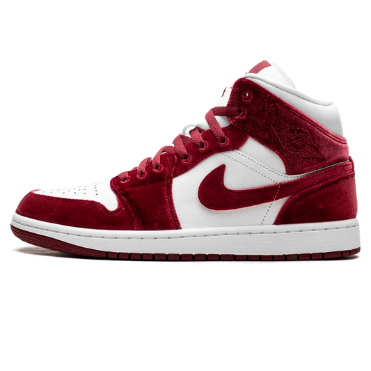 Tênis Air Jordan 1 Mid "Red Velvet" - FZ3334-100